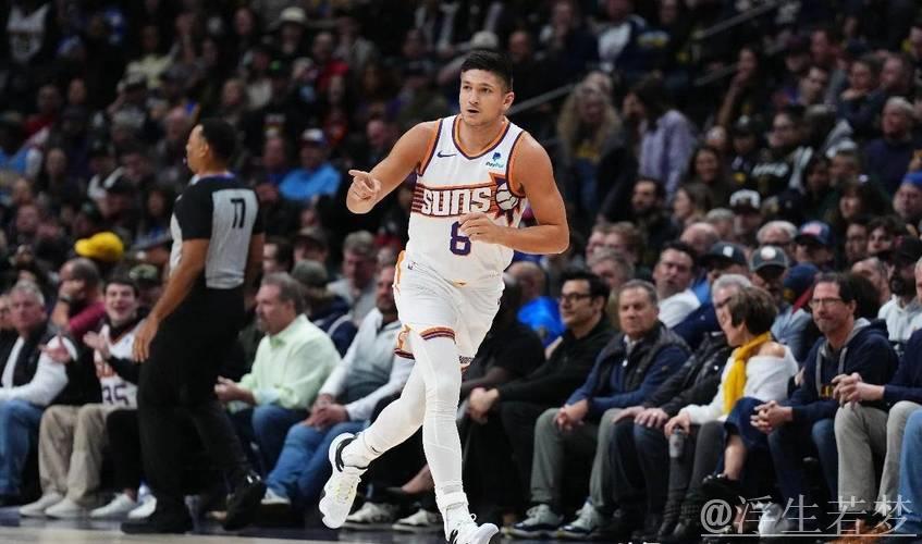 太阳队在INS上发布：格雷森-阿伦在球馆中展现高超技艺